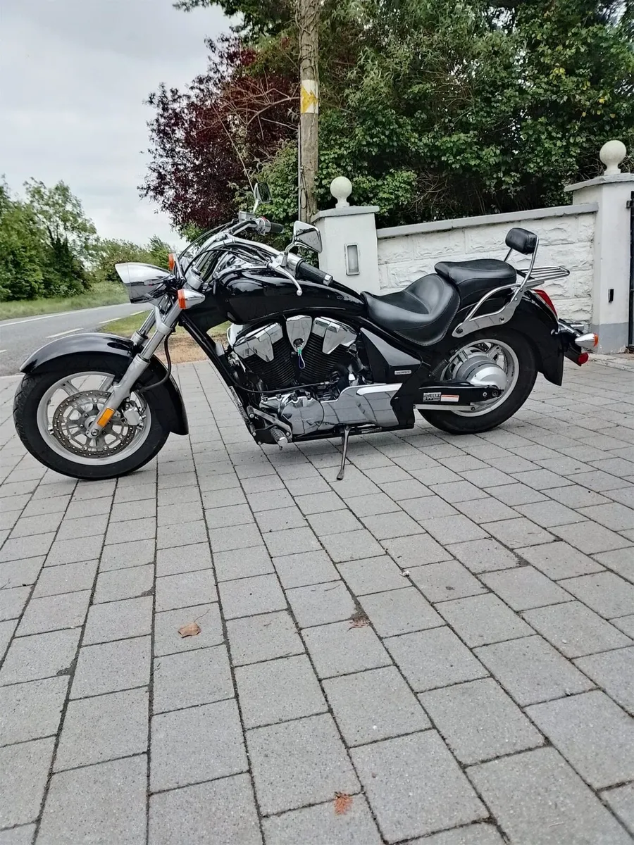 Honda VT 1300 RA Stateline - Image 1