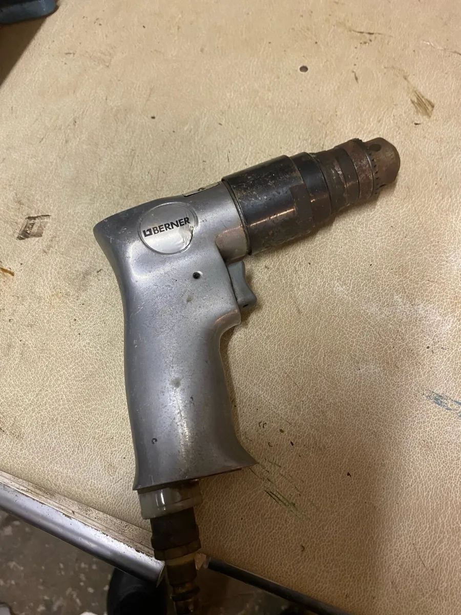 Pnematic impact guns - Image 1
