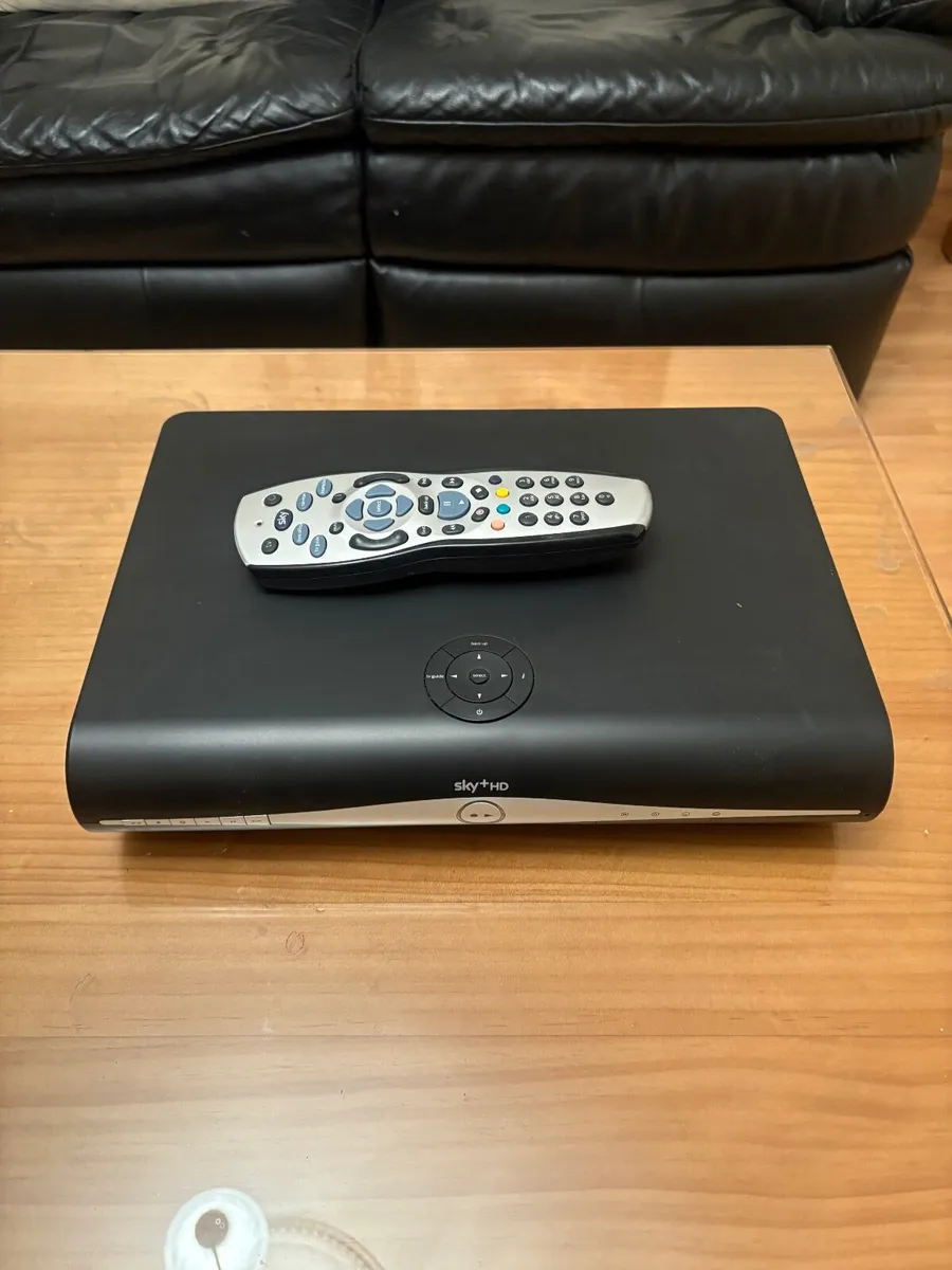 Sky HD Box & Remote