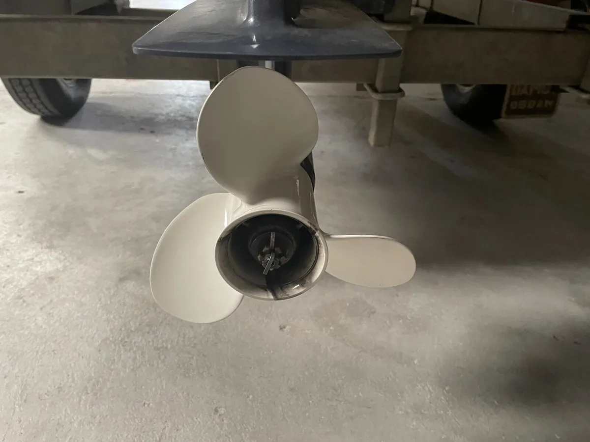 Boat - Image 1