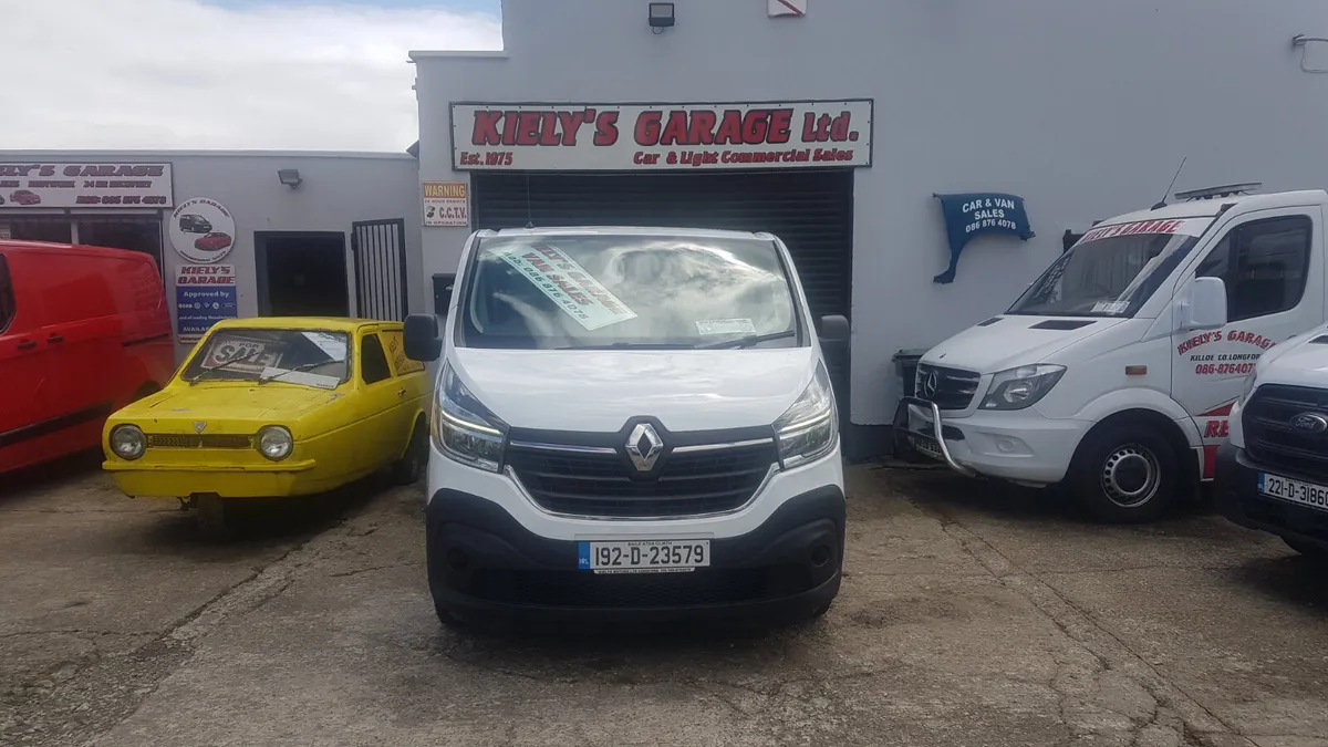 Renault Trafic 192D NEW MODEL 2.0LT 104KM VAT INVO - Image 2