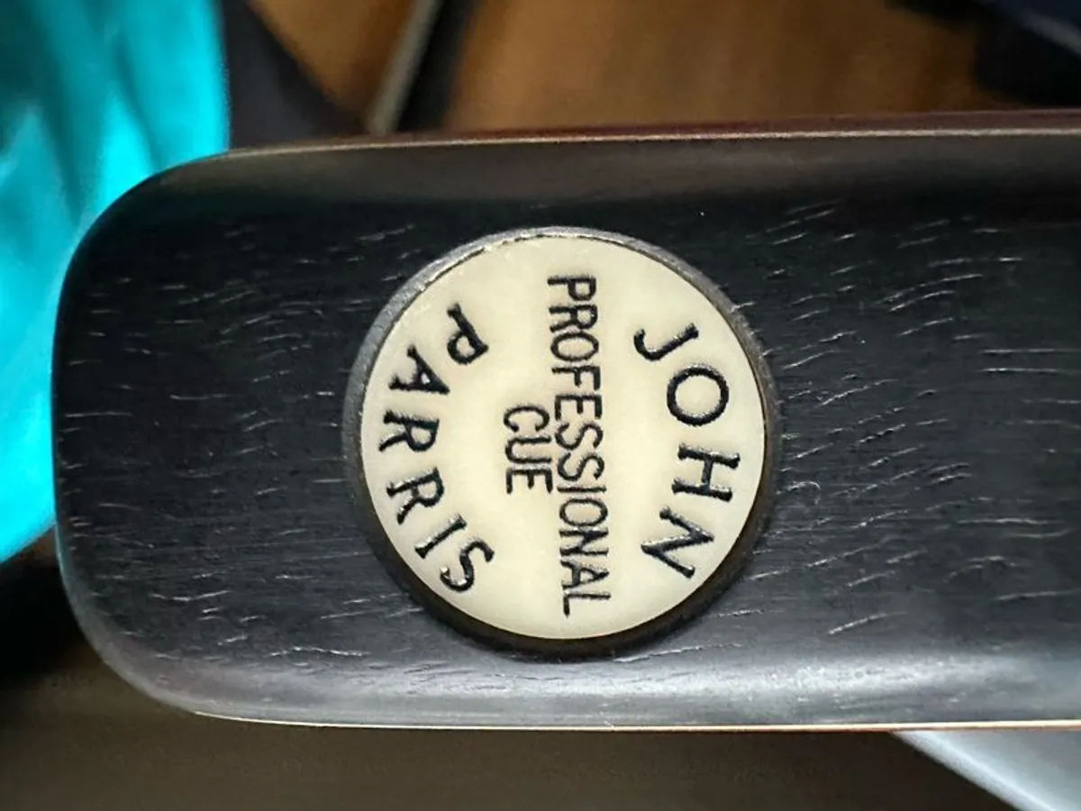 John Parris snooker cue with case and extensions - Image 2