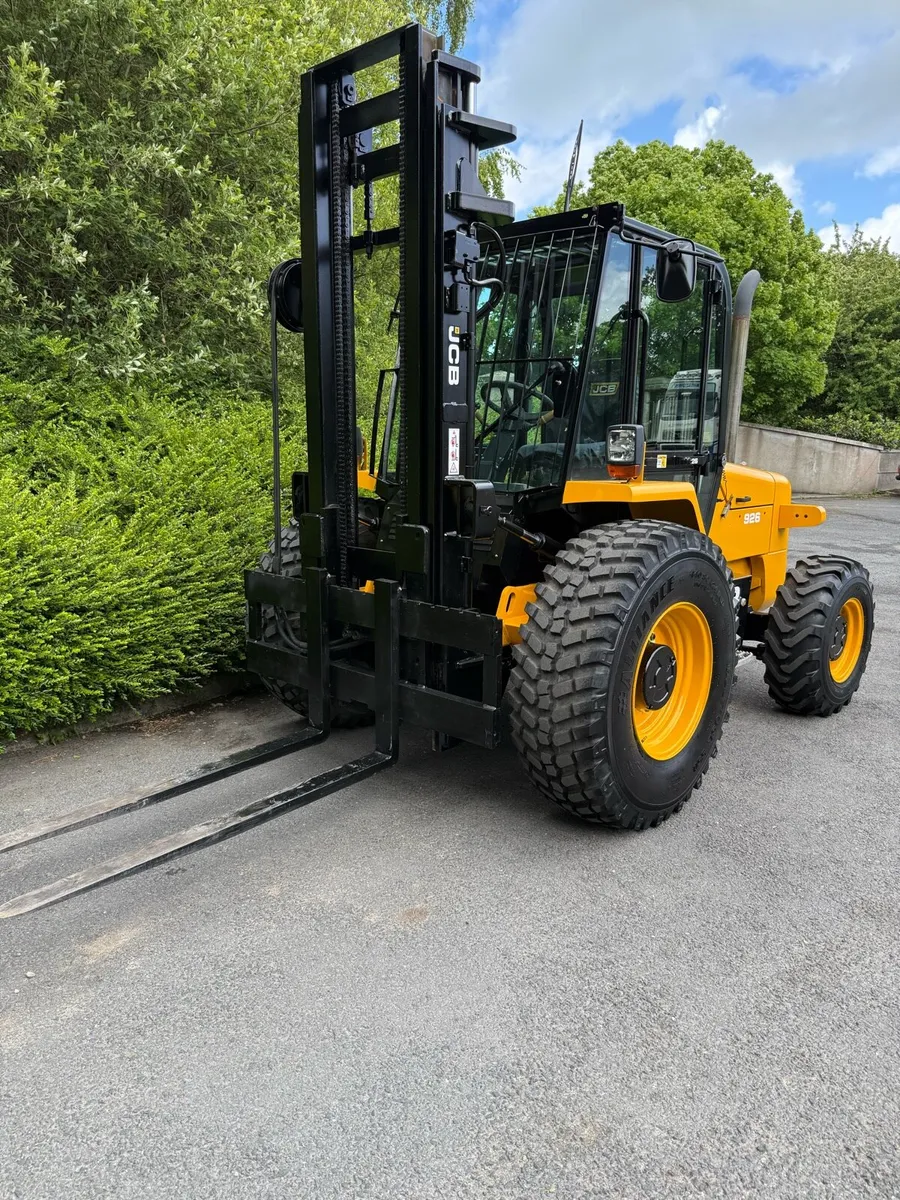Forklift - Image 2