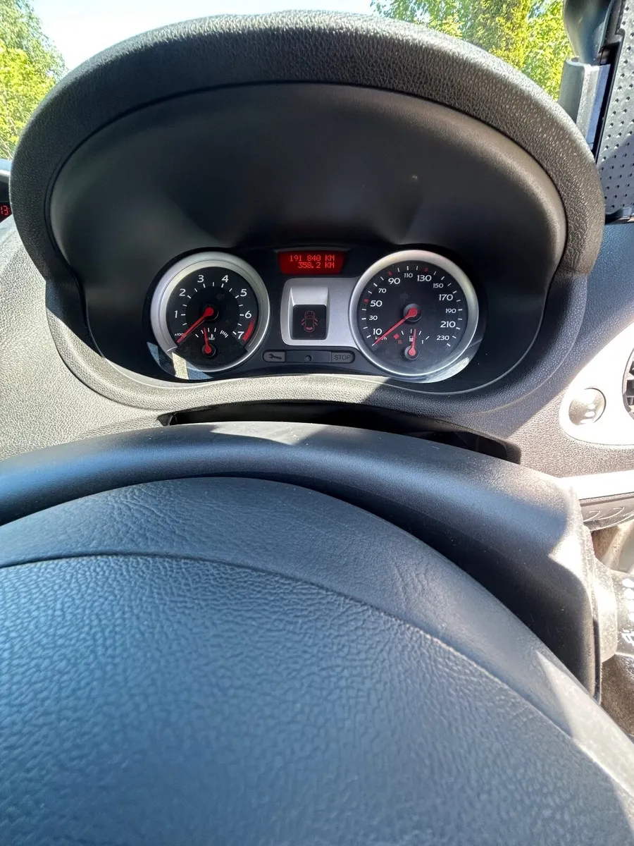 Renault Clio 2007 - Image 2