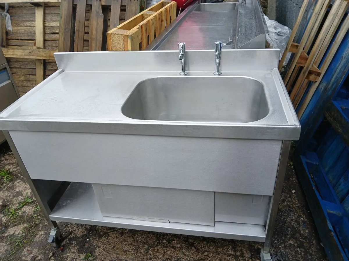 Stainless steel cabbinet sink unit delivered - Image 3