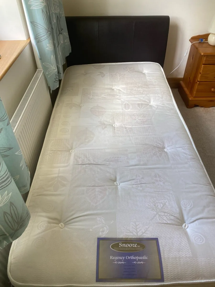 single bed - Image 1