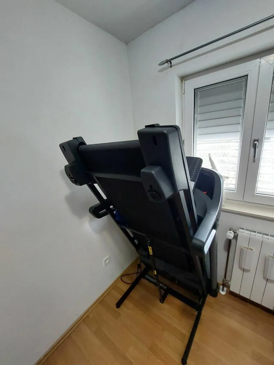 NordicTrack S25i Treadmill - Image 2