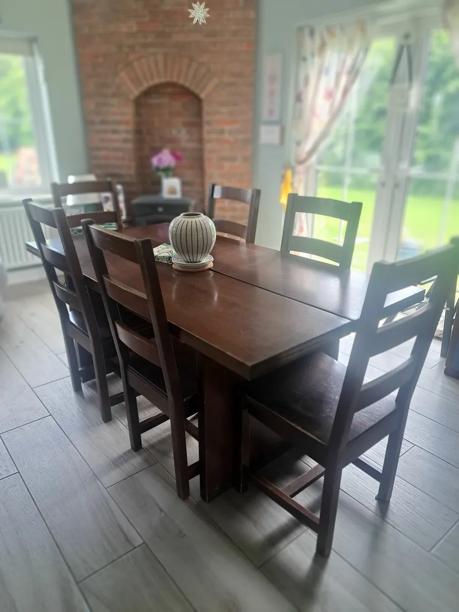 Dining table set - Image 1
