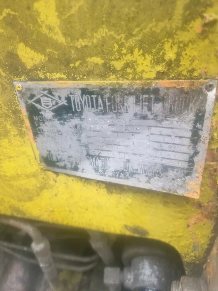 Toyota forklift - Image 4