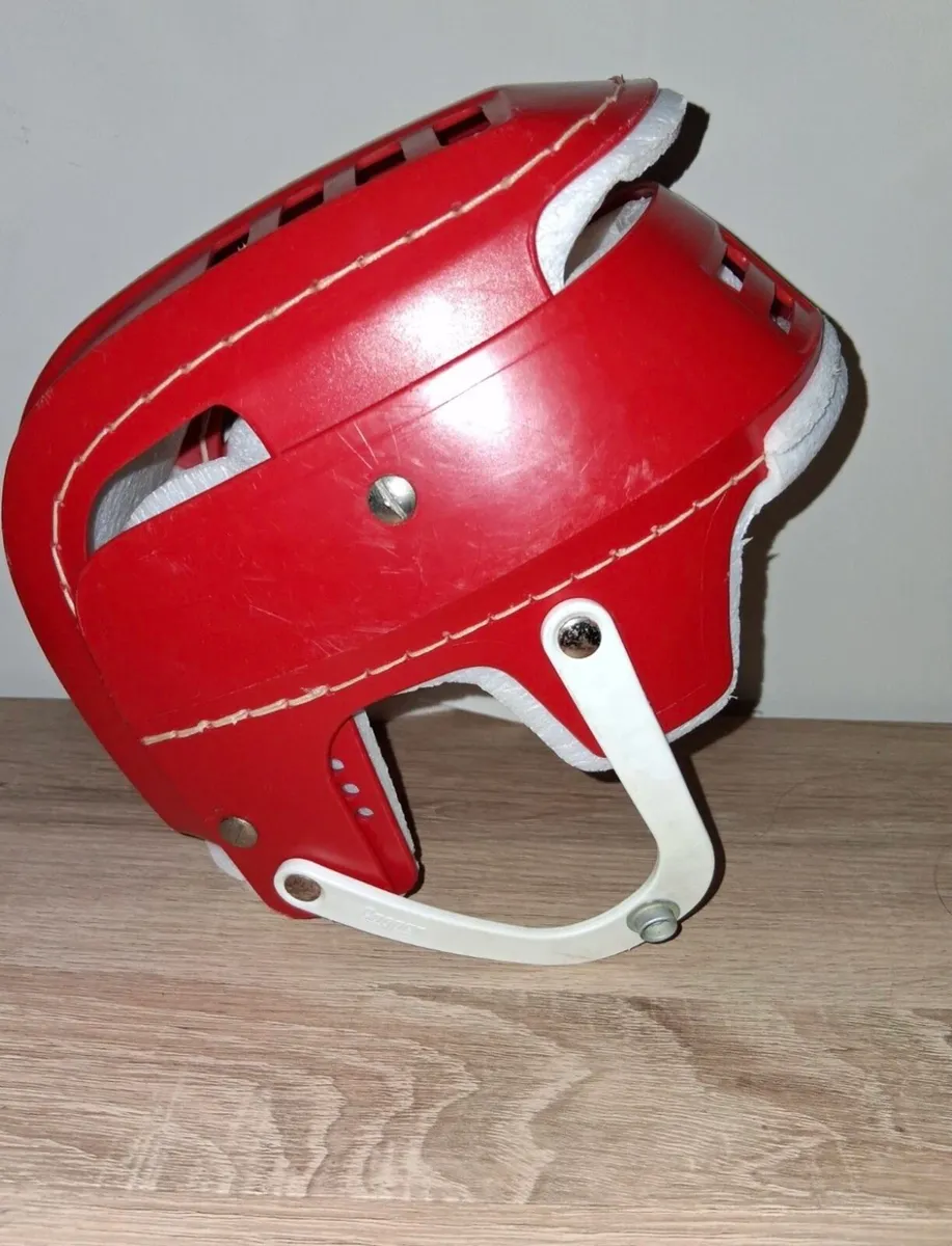 red oldstyle rollet cooper hurling - Image 4