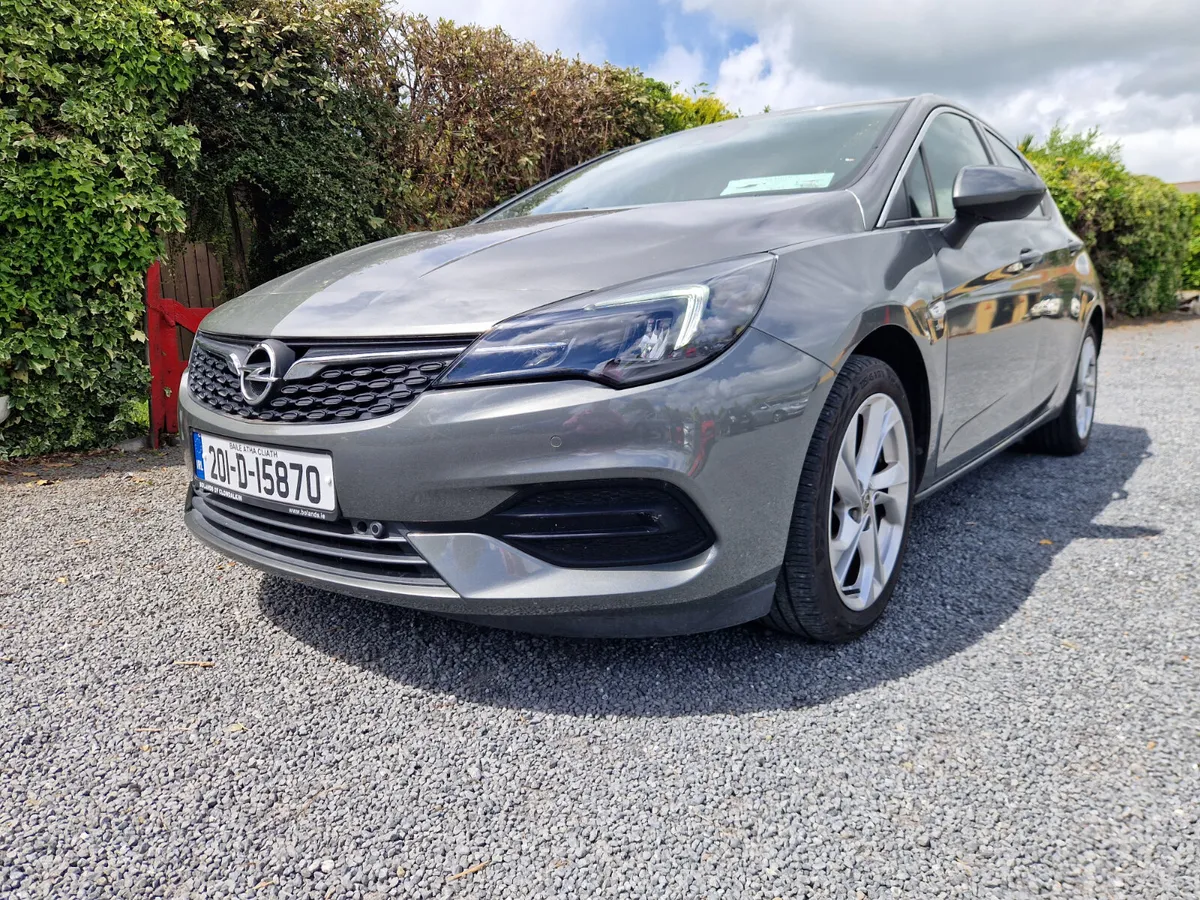 Opel Astra SRI 1.2 TURBO 2020 - Image 2