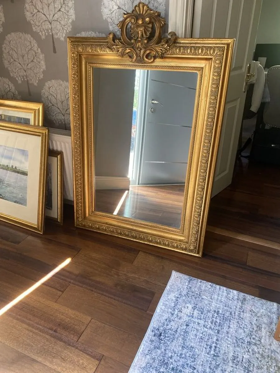 mirror
