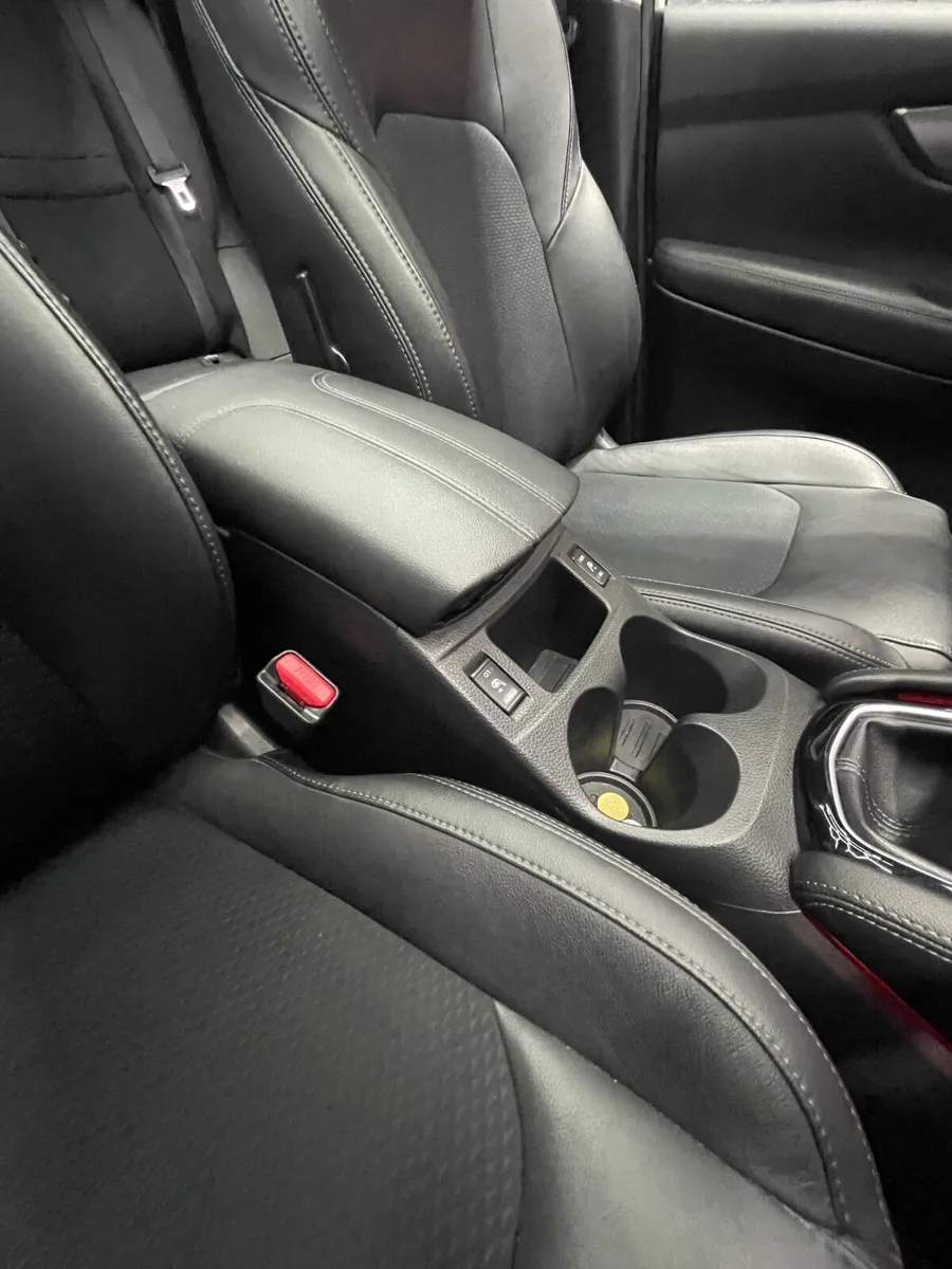 Nissan Qashqai 2018 1.5 dCi SV Premium Low KM - Image 3