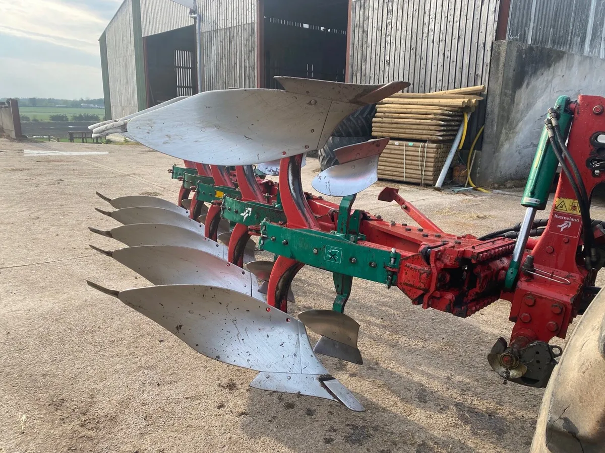 Kverneland plough - Image 2