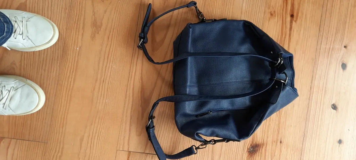 Ladies bag- New- navy - Image 4