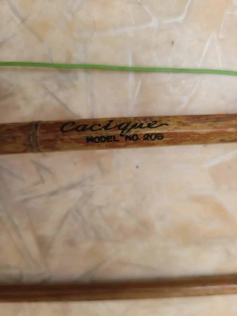 Cacique 206 Japaneese 1950 Bamboo Fly rod &  Flies - Image 3
