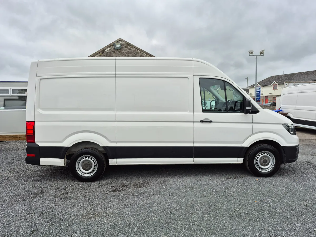 VW CRAFTER MWB IMMACULATE INCLUDES VAT - Image 2