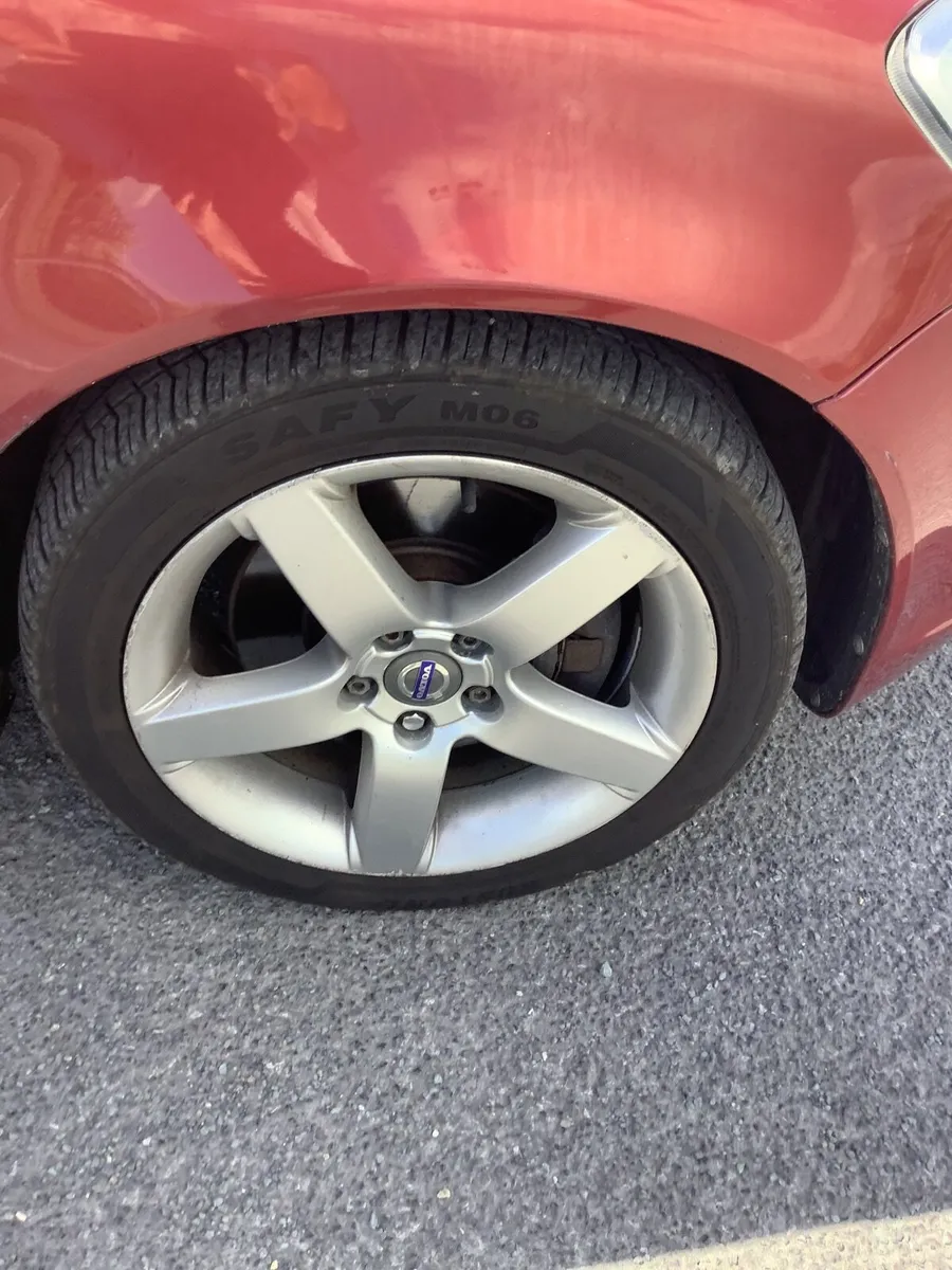 Volvo C70 2012 auto se lux nct taxed - Image 4