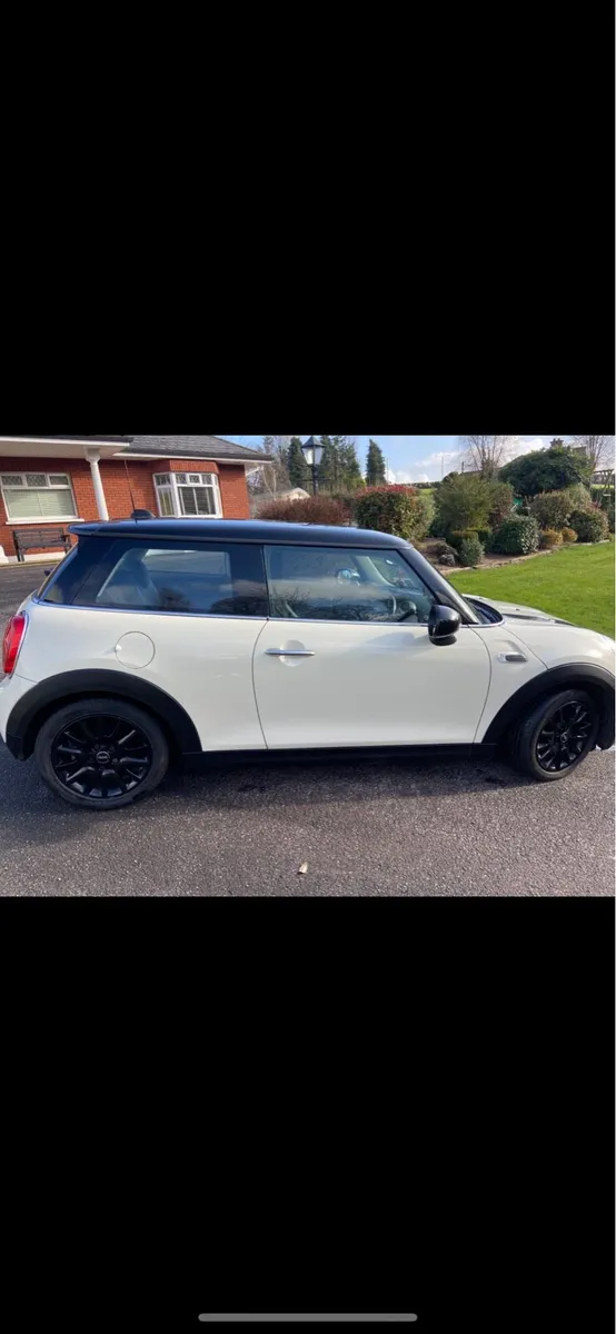 142 Mini Cooper - Image 3