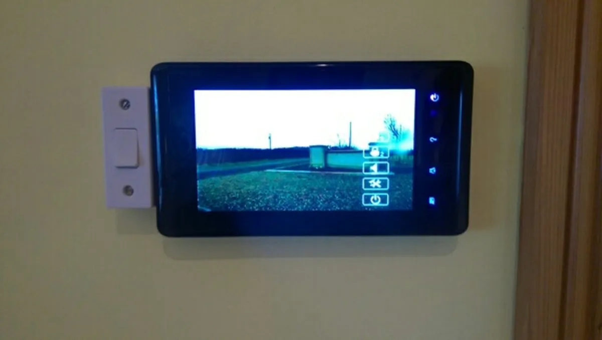 Electric Gate Installer - Image 2