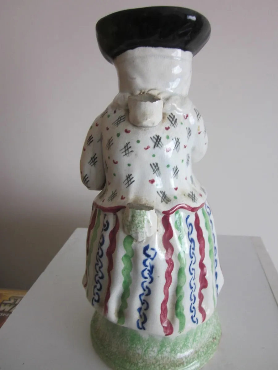 Staffordshire Lady Snuff Taker Toby Jug,1820 - Image 3