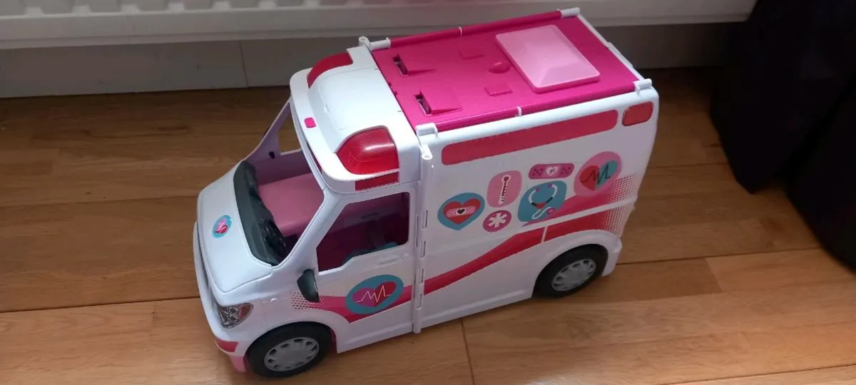Barbie Ambulance Hospital Set Large Size - Image 1