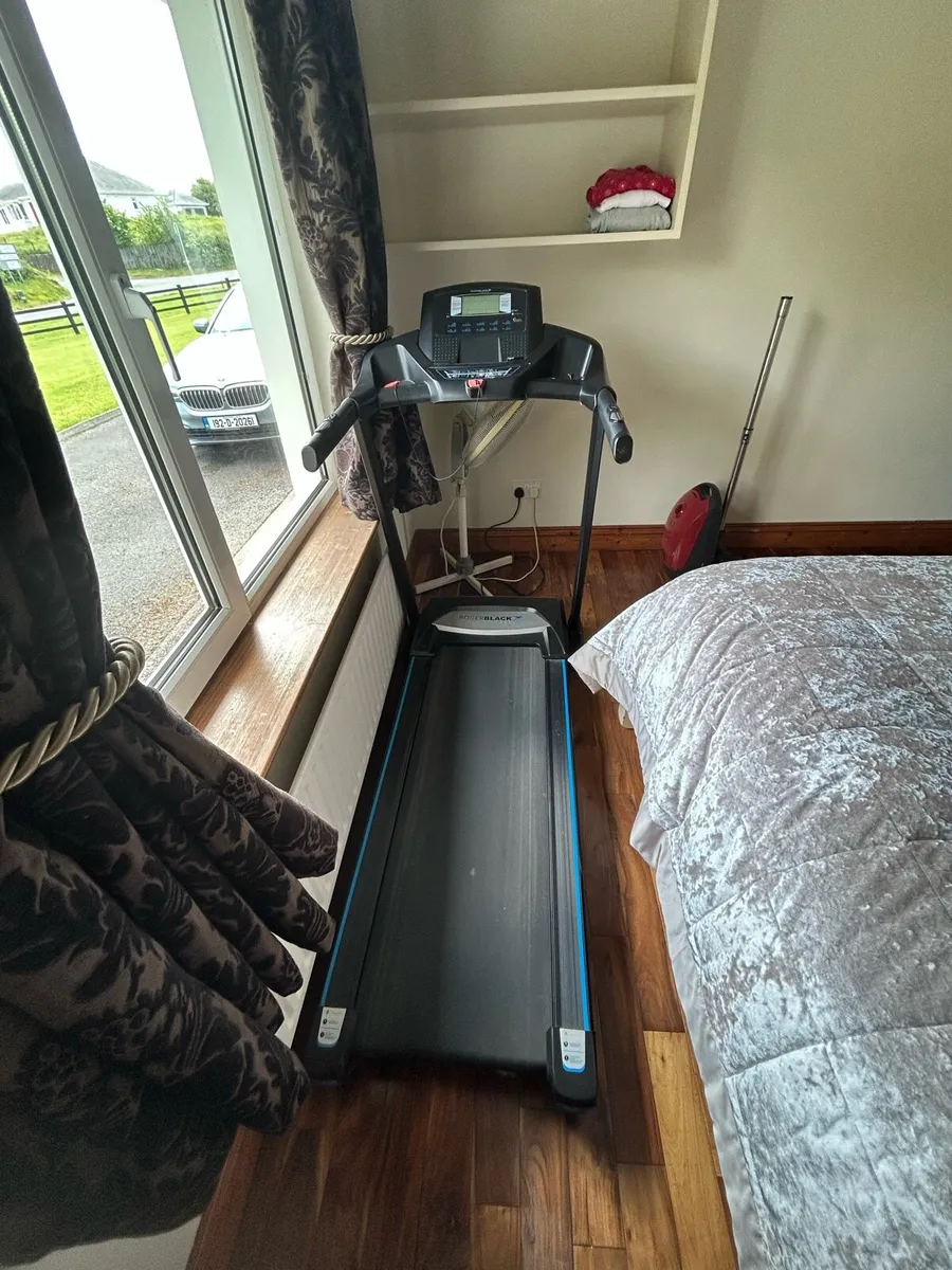 Treadmill - Image 1