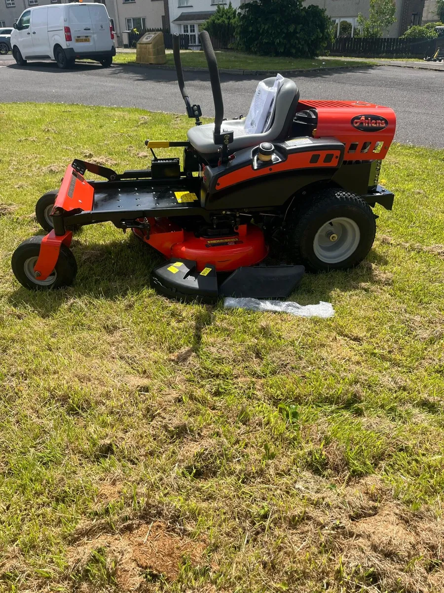 Ariens zoom 34 commercial grade zero turn law - Image 4