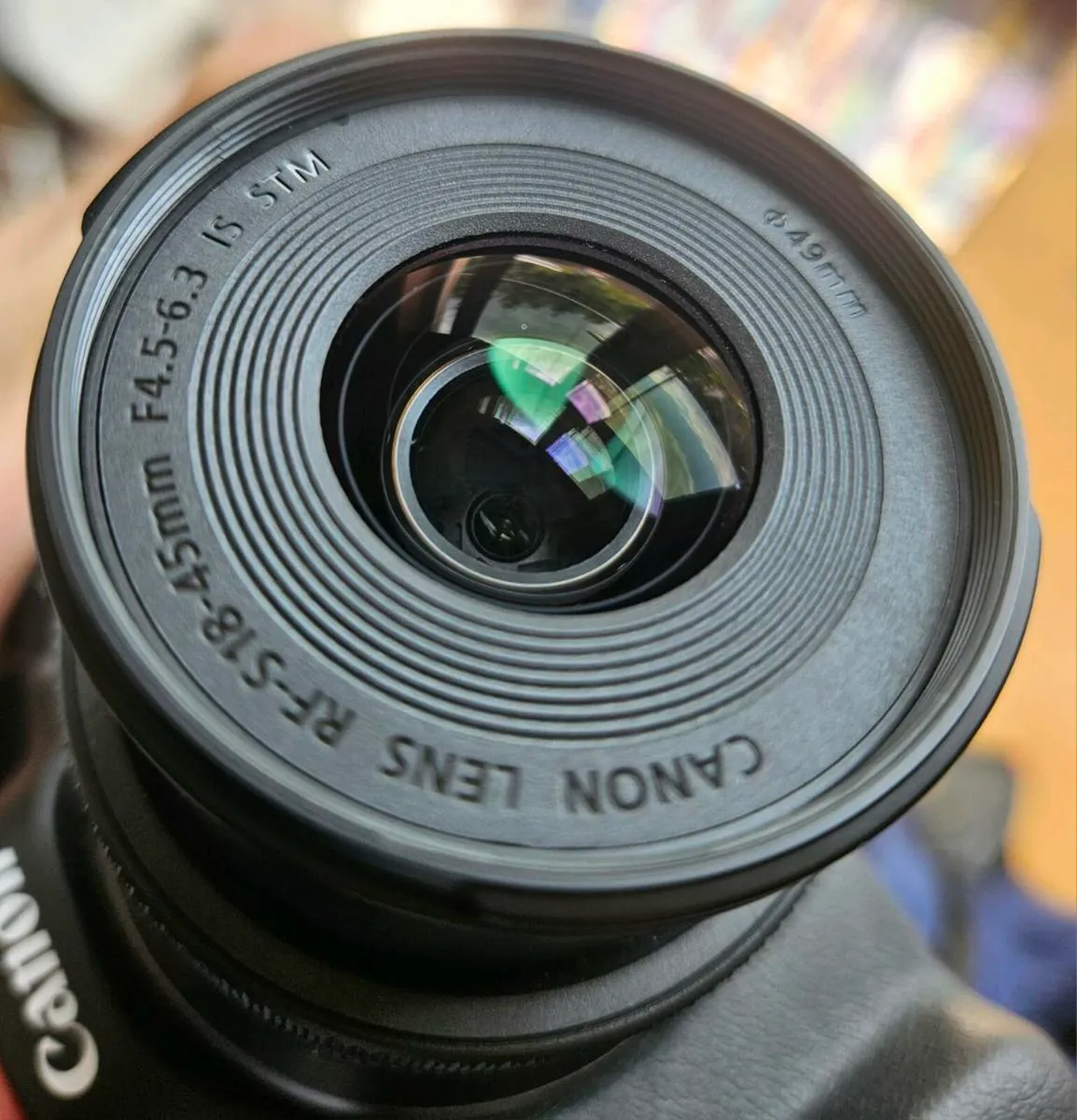 Canon EOS R50 + RF-S 18-45mm Lens kit + backpack - Image 4