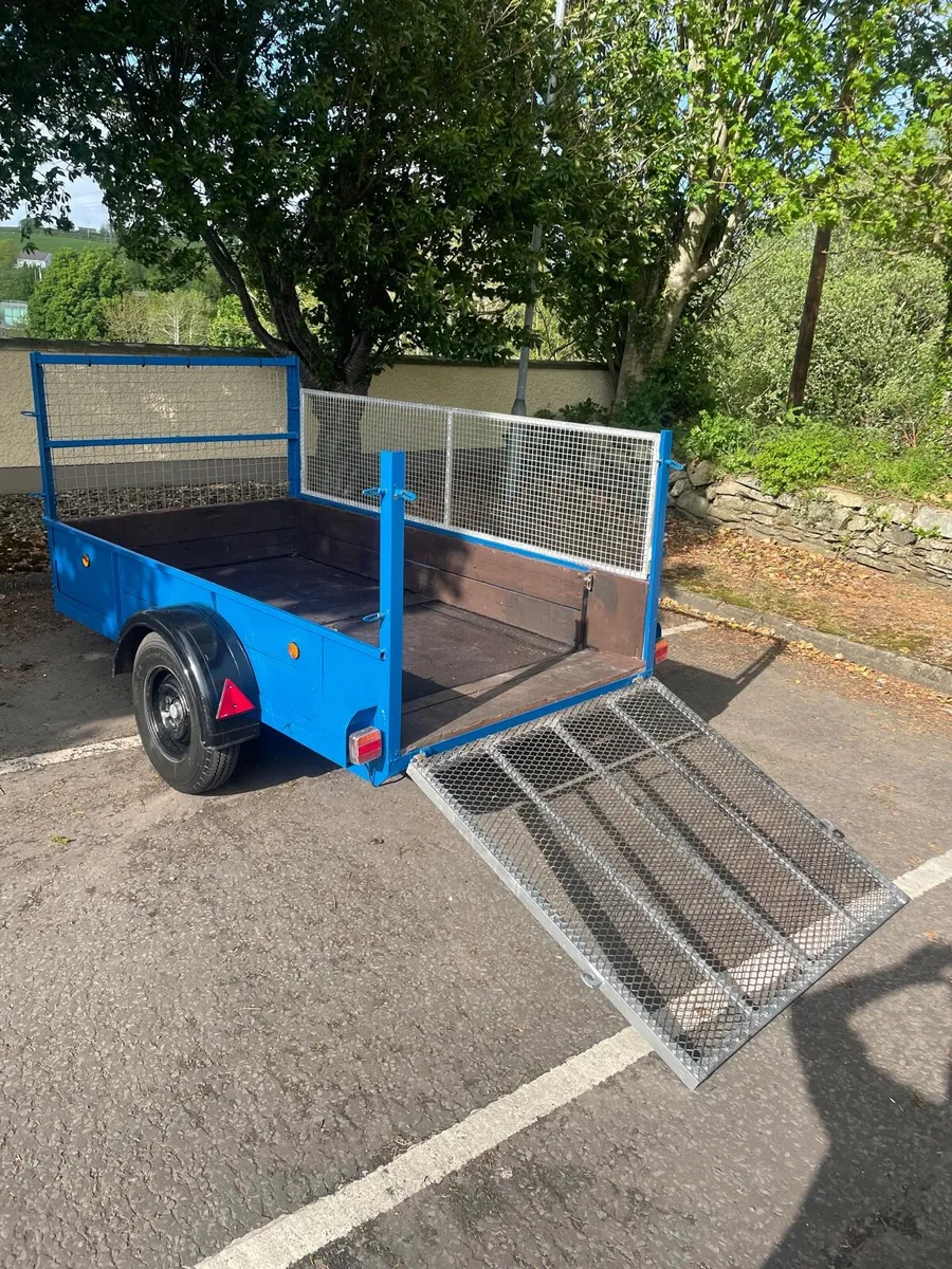 Trailer strong - Image 1