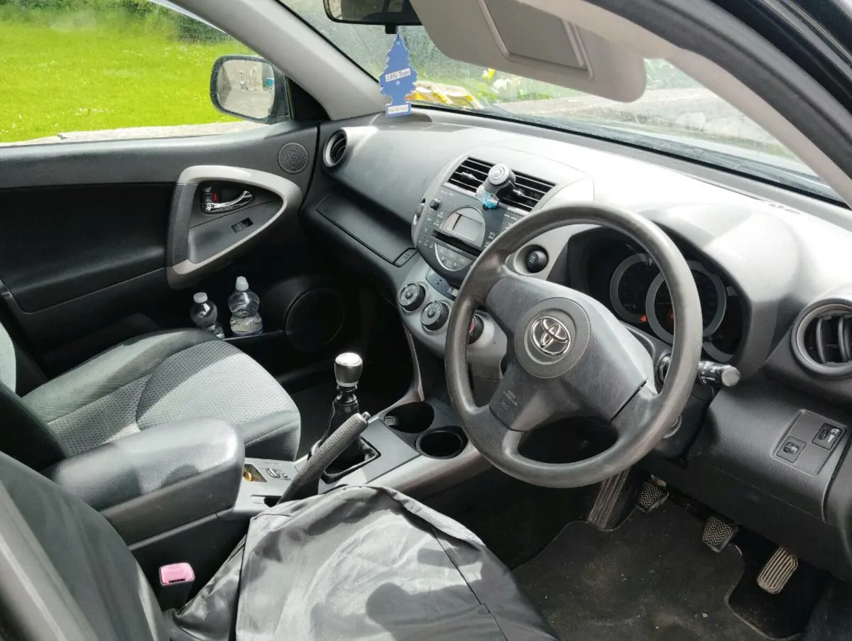 Toyota rav 4 diesel - Image 3