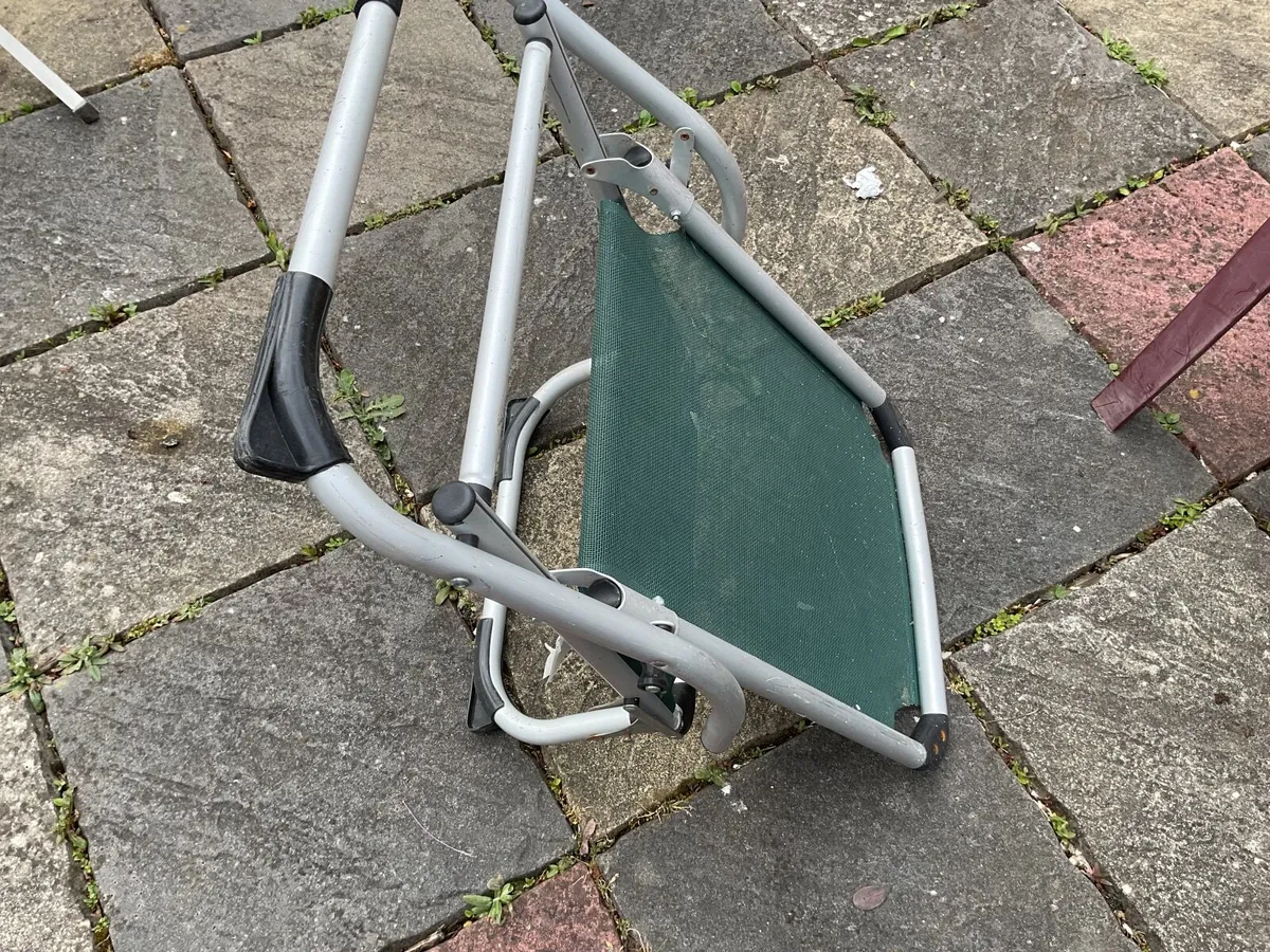 Beach chair - Image 2