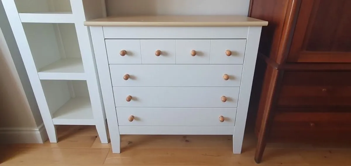 Chest of Drawers and Bookshelf for bedroom, playroom or nursery - Image 4