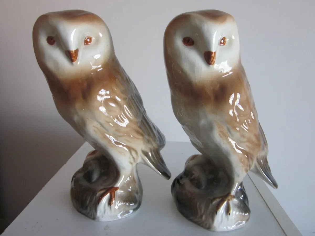 Pair of Vintage Porcelain Owls - Image 1