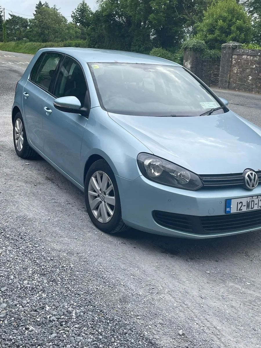 Volkswagen Golf 2.0 Diesel - Image 2