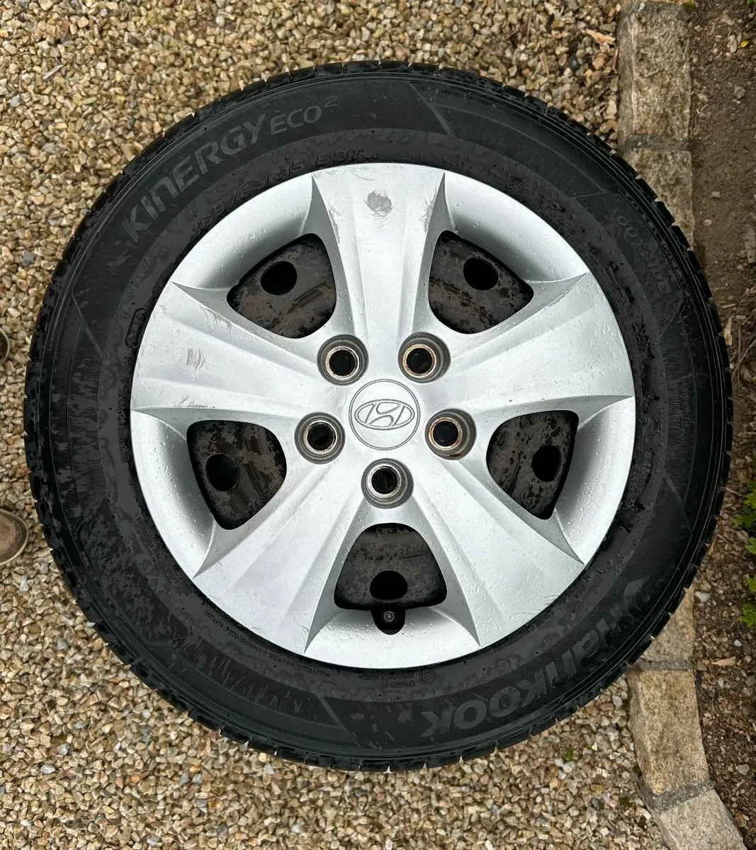 Hyundai i30 Wheels & Tyres - Image 1