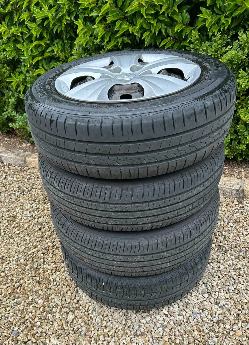 Hyundai i30 Wheels & Tyres - Image 2