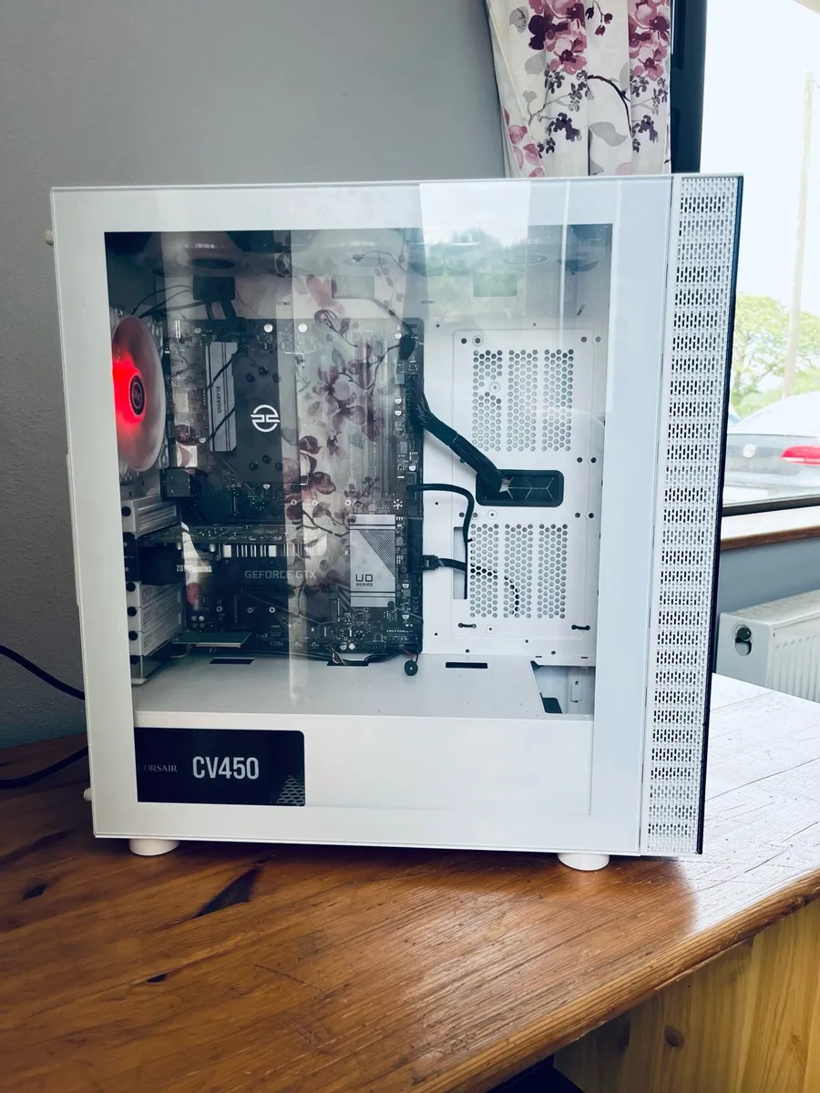 Gaming PC, Keyboard and Mouse - Image 2