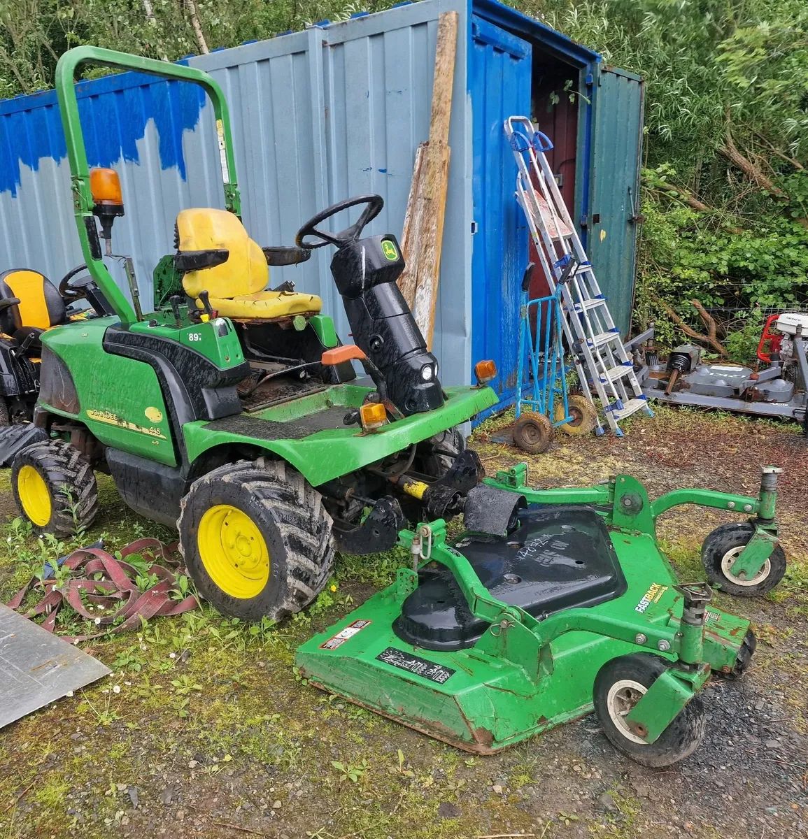 John Deere 37hp ride on mower lawnmower no vat - Image 1