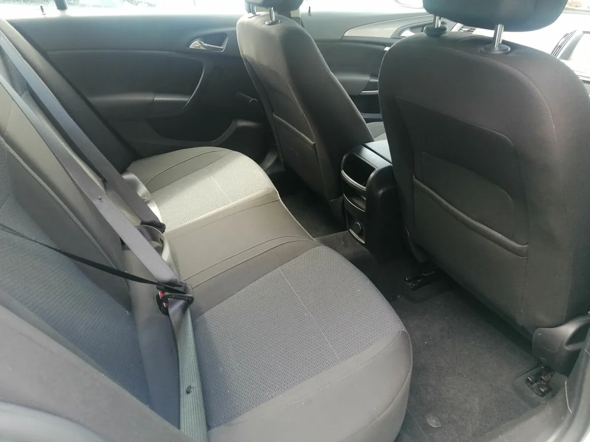 Opel insignia new N. C. T 5/27 - Image 3
