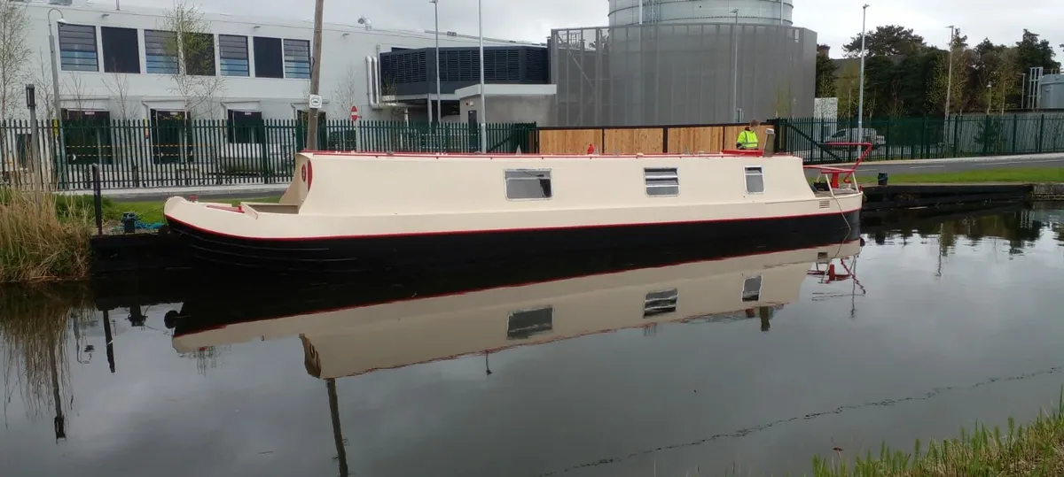 Barge narrow boat - Image 4
