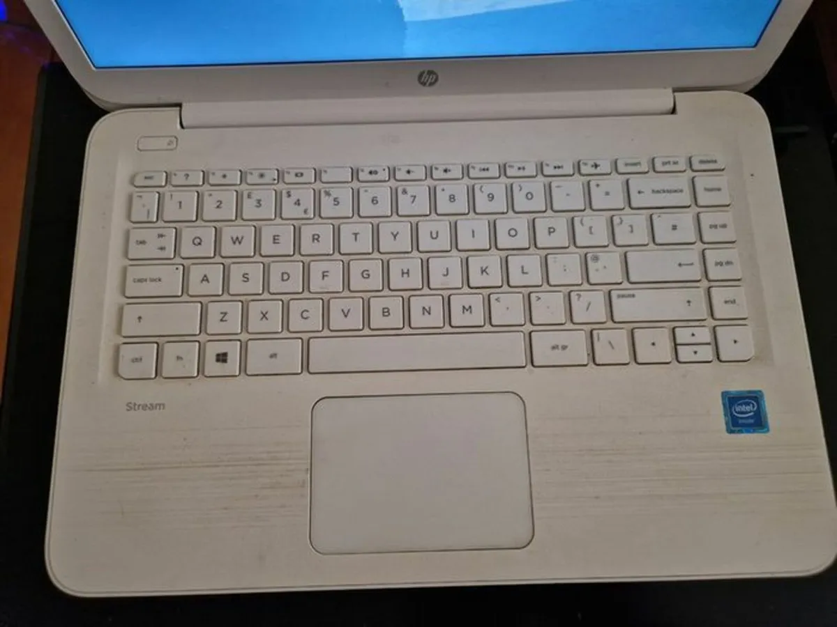 HP Stream, White, 4GB Ram, Windows 10, Intel Celer - Image 4