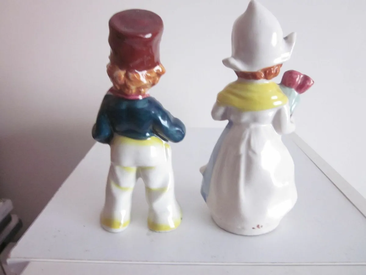 Antique Pair of Dutch Boy&Girl Figurines 6" Tall - Image 2