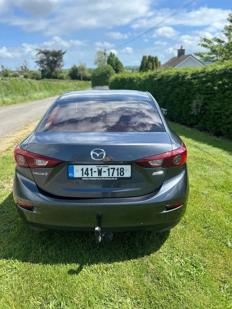 141 Mazda 3 - Image 3