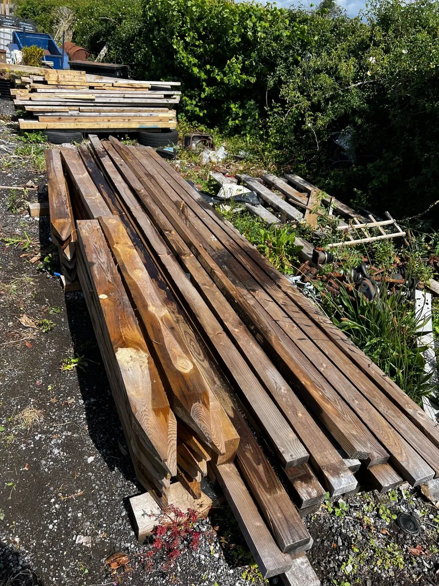 Larch Stud Railing - Image 1