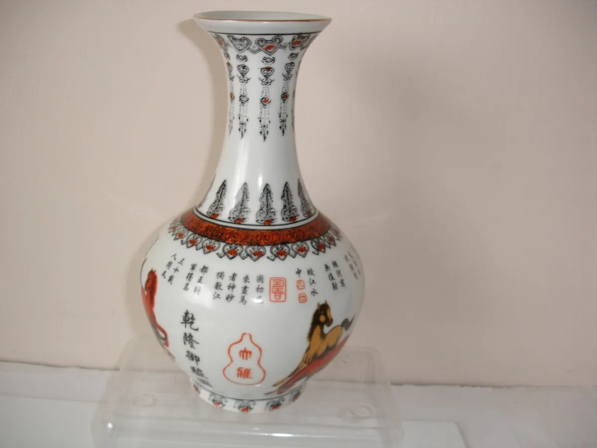 Chinese Vase Map Eight Horses of Wang Mu - Image 2