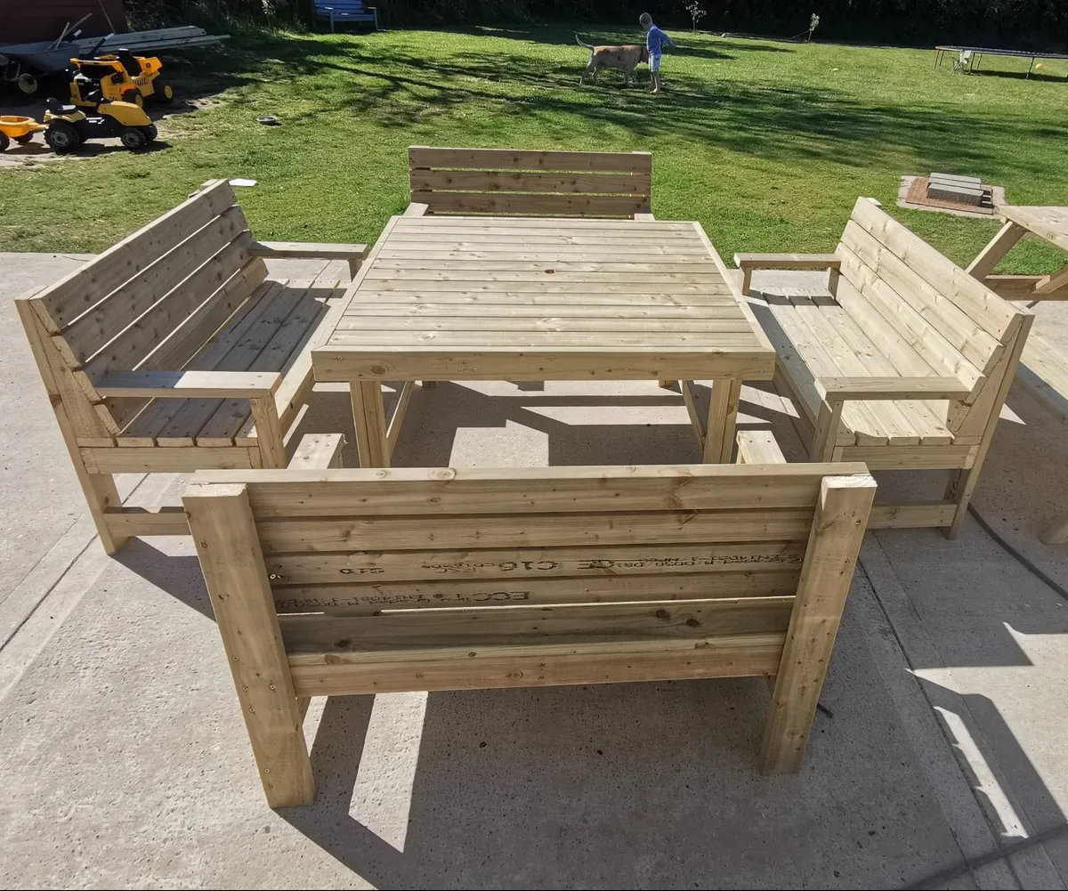Large garden furniture - Image 2