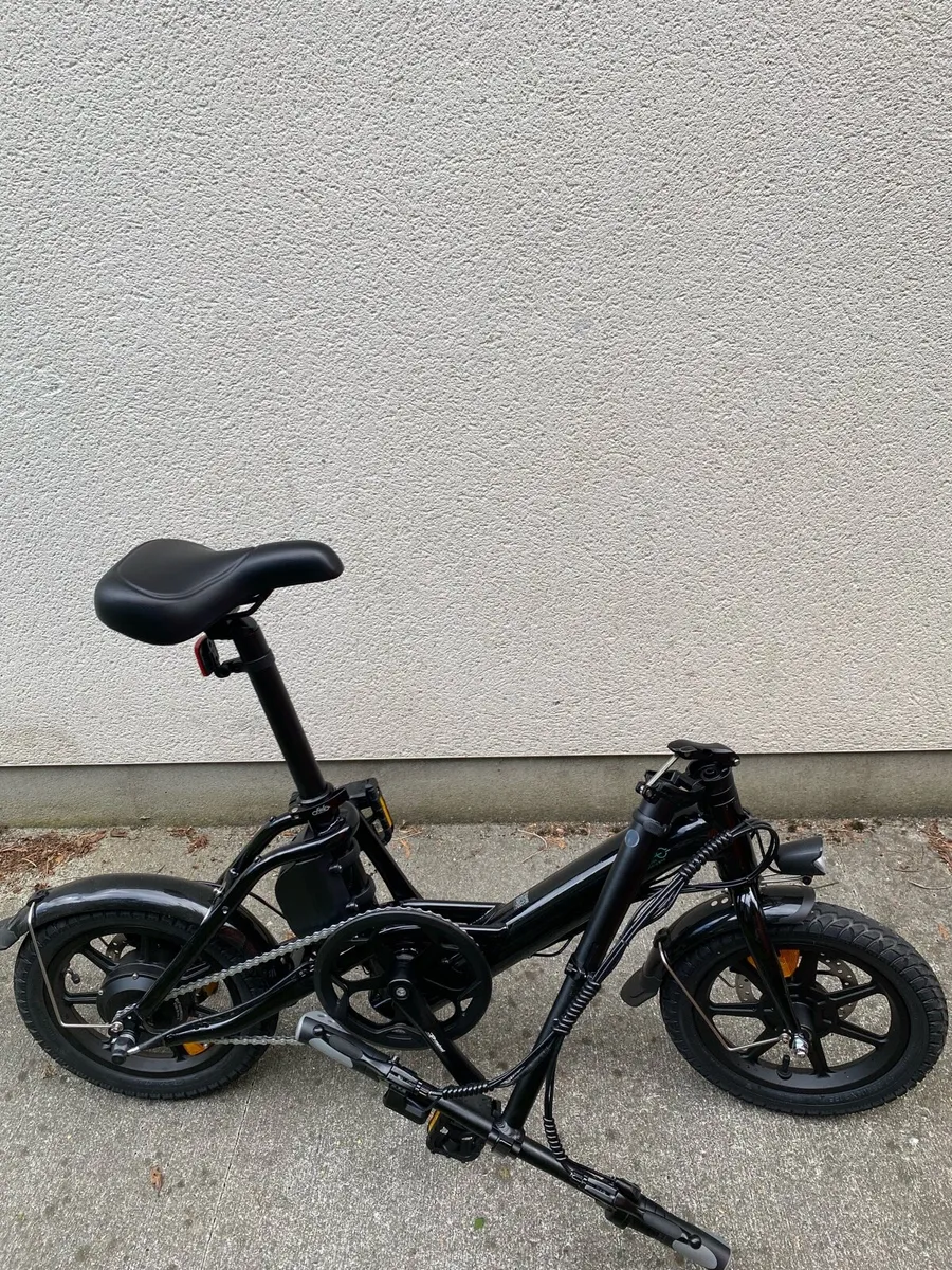 Fiido D3 Pro Barely used only 50km on it - Image 2