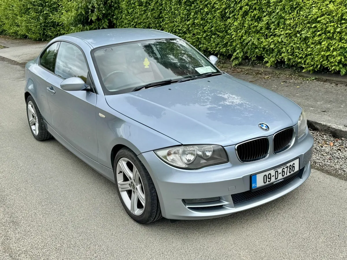 BMW 1-Series 2009 - Image 3