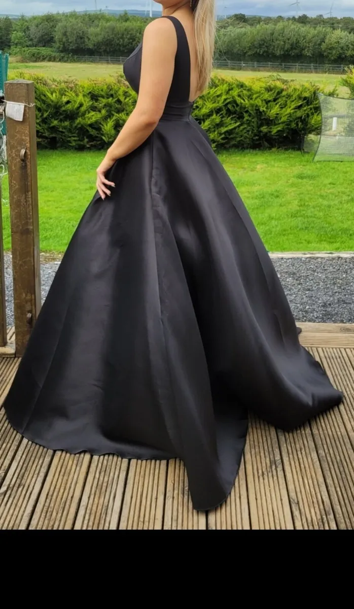 Debs dresses - Image 1